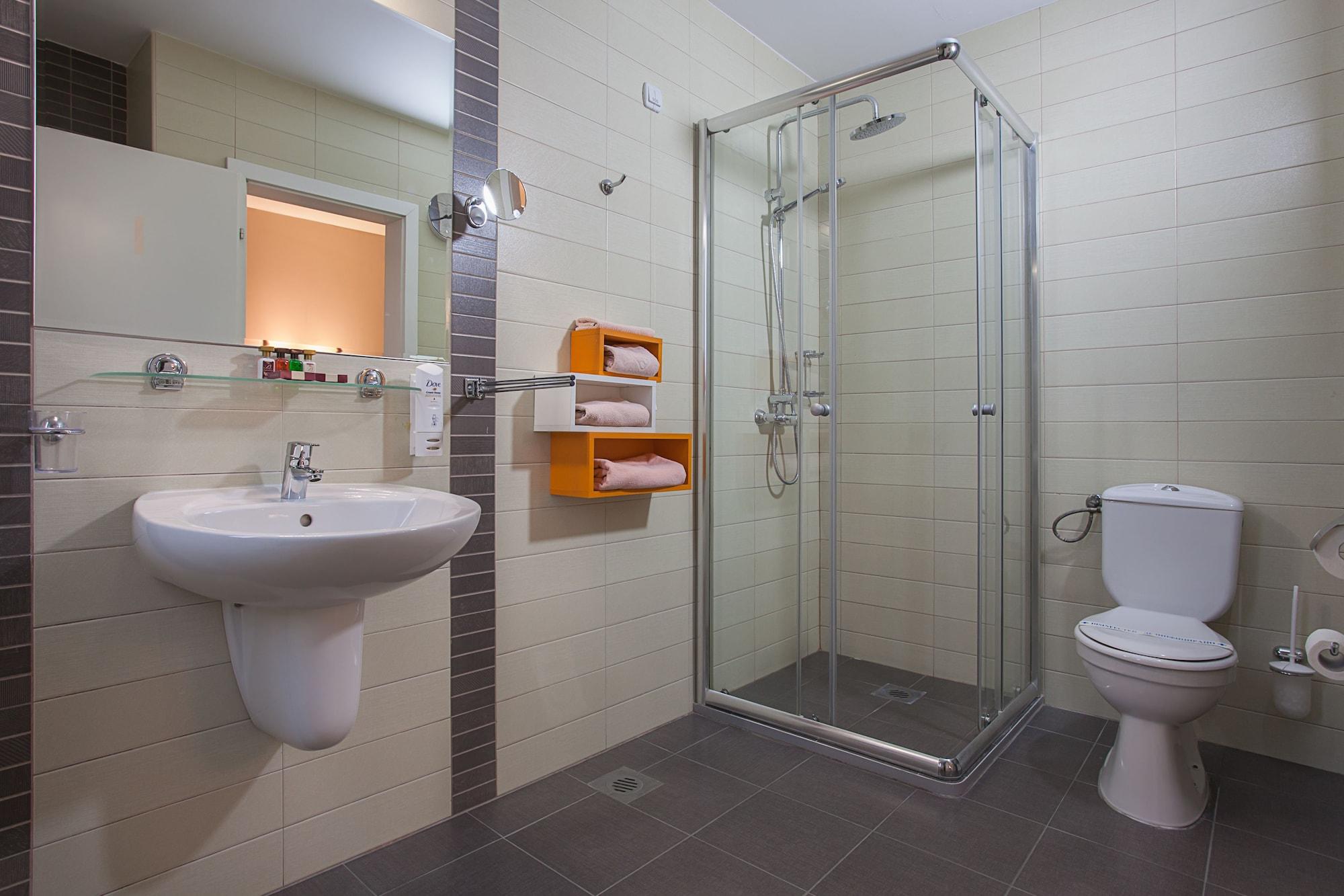 City Park Hotel Скопие Екстериор снимка