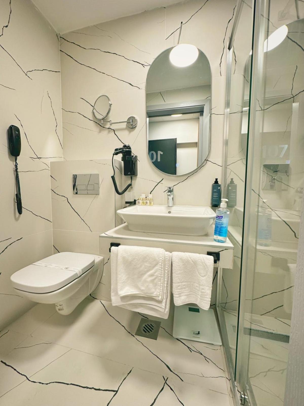 City Park Hotel Скопие Екстериор снимка