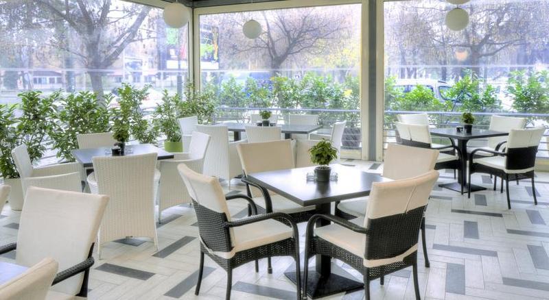 City Park Hotel Скопие Екстериор снимка